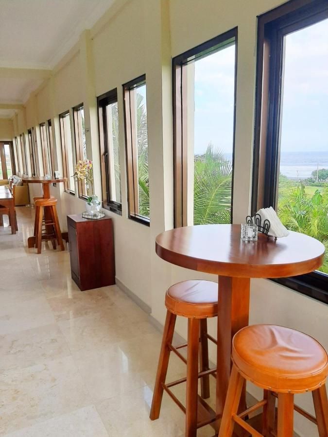 Medewi Manor Lejlighedshotel Airsatang Eksteriør billede